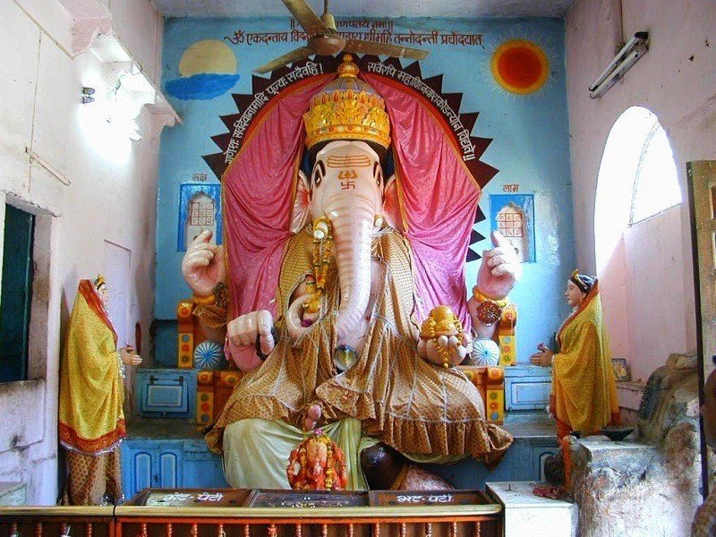 Bade Ganeshji Ka Mandir